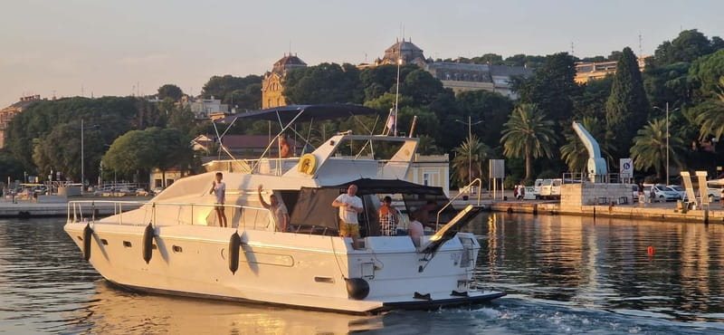 Pula: Half or Full day boat tour on yacht with skipper - Snorkeling masks, stand-up paddle, and how to use them right