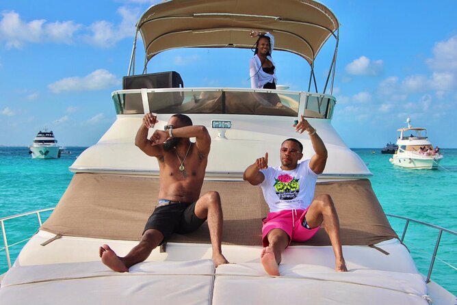 Rent a Private 46ft Yacht in Cancun - 2 Hours vs 4 or 6 Hours: Cancun Bay Cruise or Isla Mujeres Day