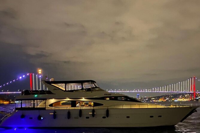 Romantic Night Cruise Live Violinist - Dolmabahçe Palace by Night: Imperial-Scale Views From the Water