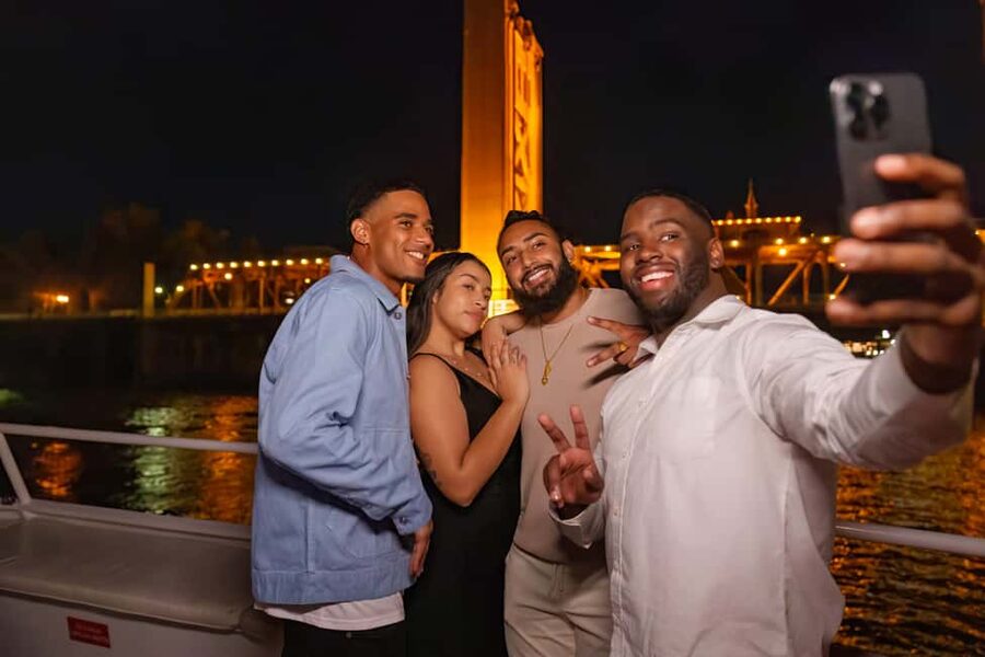 Sacramento: City Cruises Rock The Yacht River Cruise - Boarding the yacht and getting ready for the DJ mood