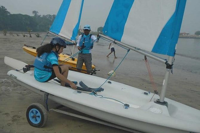 Sailing Experience in Mumbai on Mid Size Yacht - The 2-Hour Flow on the Arabian Sea: What You’ll Do and How to Plan It