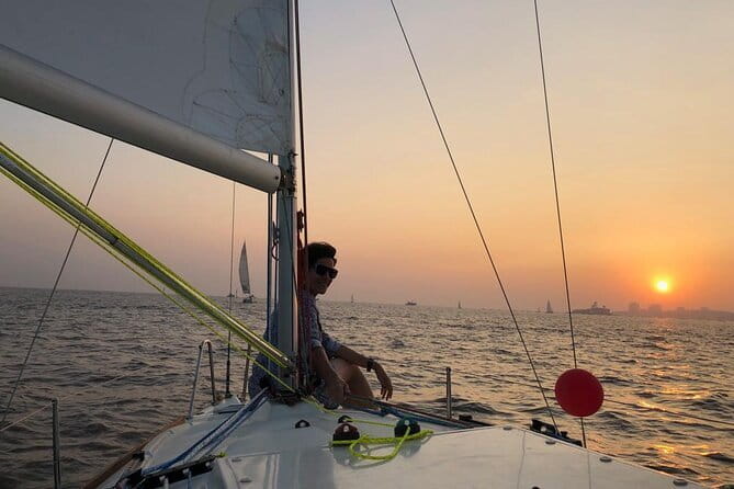 Sailing Experience in Mumbai on Mid Size Yacht - Timing and Weather: How to Pick Sunset vs Day vs Night