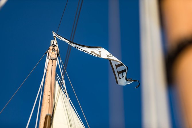 Sailing on Historic Schooner Yacht in Salem, MA - Drinks, snacks, and the onboard comfort reality check
