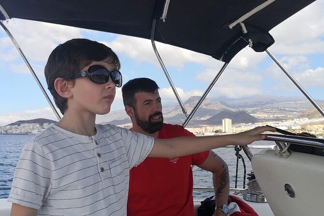 Sailing Yacht on a Private Charter - The marine-life hunt: dolphins, pilot whales, and turtles