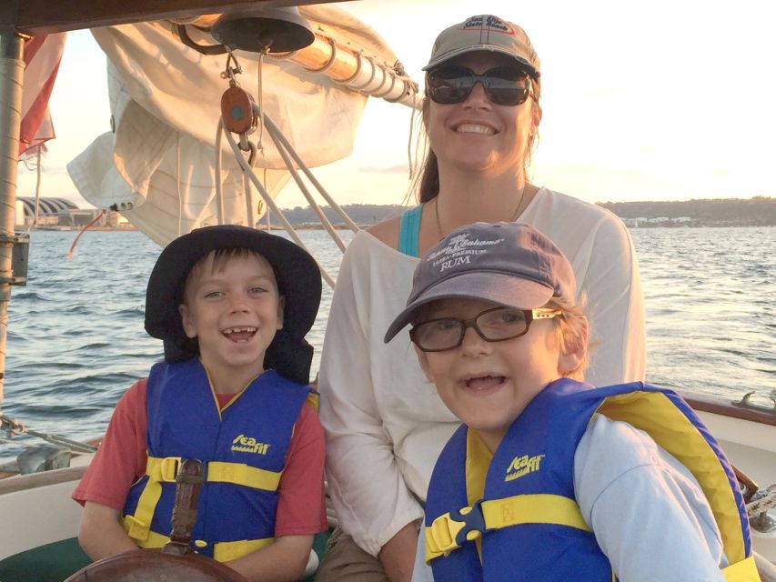 San Diego: Classic Yacht Sailing Experience - Wildlife spotting: sea lions, dolphins, and birds in motion