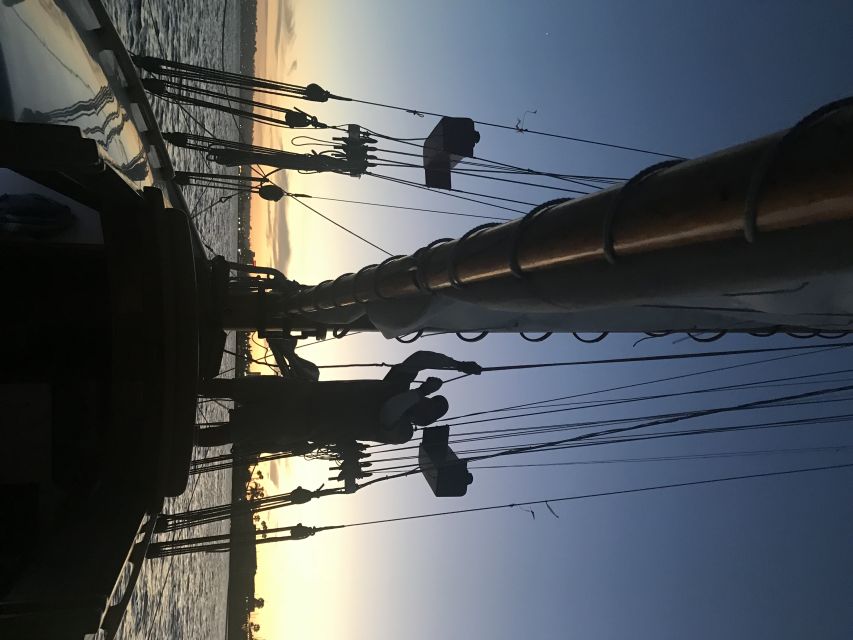 San Diego: Classic Yacht Sailing Experience - Shared sail or private booking: which should you choose?