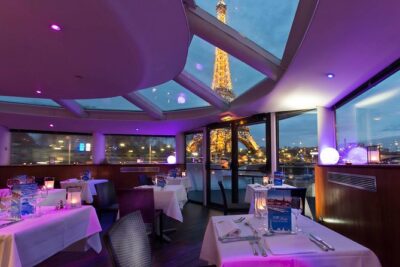 Seine River Dinner Cruise with Live Singer by VIP Yacht de Paris - What you actually see on the Seine: monuments, photo angles, and route reality