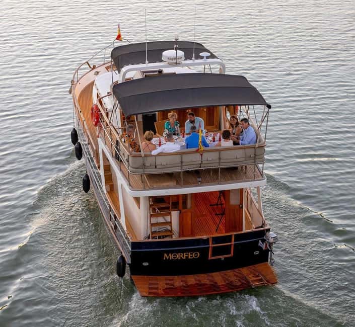Seville: Flamenco life music Yacht Cruise, Tapas & Drinks - Stepping Aboard in Seville: Where You Start and What It Feels Like