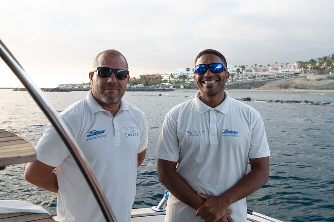 Shared Luxury Yacht Cruise with Champagne and Tapas - The tapas and open bar: what’s actually included