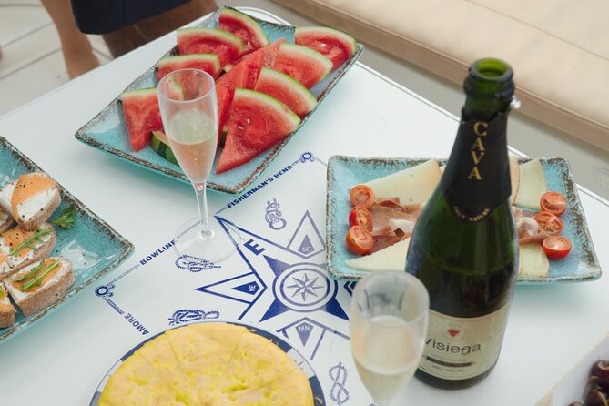 Shared Luxury Yacht Cruise with Champagne and Tapas - Puerto Colón return: getting off the boat and your next move