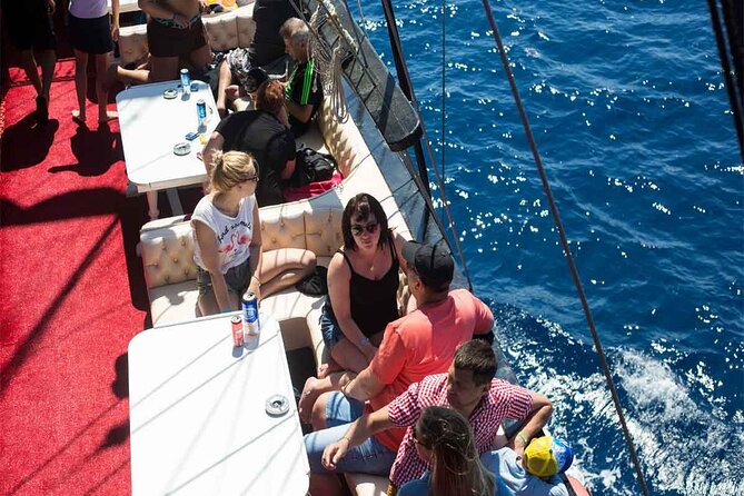 Side-Alanya: Pirate Yacht Tour (Legend Big Kral) with Lunch-Drink - The big yacht reality: stairs, crowd flow, and sea-spray comfort
