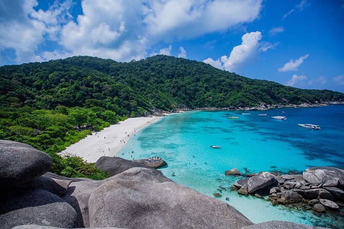 Similan Islands Luxury Catamaran Day Tour (Phuket / Khao Lak) - Meals that actually help on a hot-water day