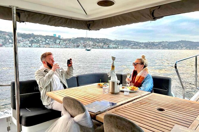 Small-Group 2 Hours Bosphorus Luxury Yacht Cruise in Istanbul - Key highlights to look for
