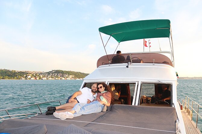 Sunset Bosphorus Yacht Tour in Istanbul - Sunset Bosphorus Yacht Tour: The easy way to see Istanbul from water