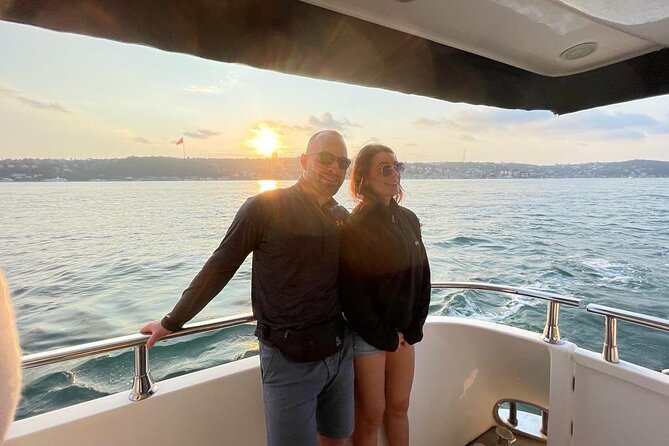 Sunset Cruise on Luxury Yacht with Transfers - H2: Ortaköy Mosque, the Bosphorus Bridge, and Galatasaray Islet