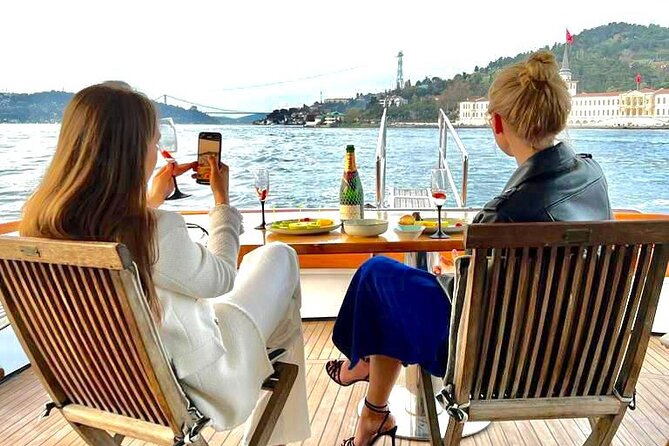 Sunset or Daytime Istanbul Guided Luxury Yacht Cruise with Snacks - Ortaköy and the European shoreline: villages between Beşiktaş and Kuruçeşme