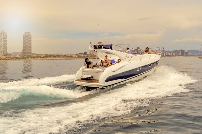 Sunset yacht ride in Barcelona + snacks and drinks - Snacks, Drinks, and the Pace of a 1.5-Hour Sail