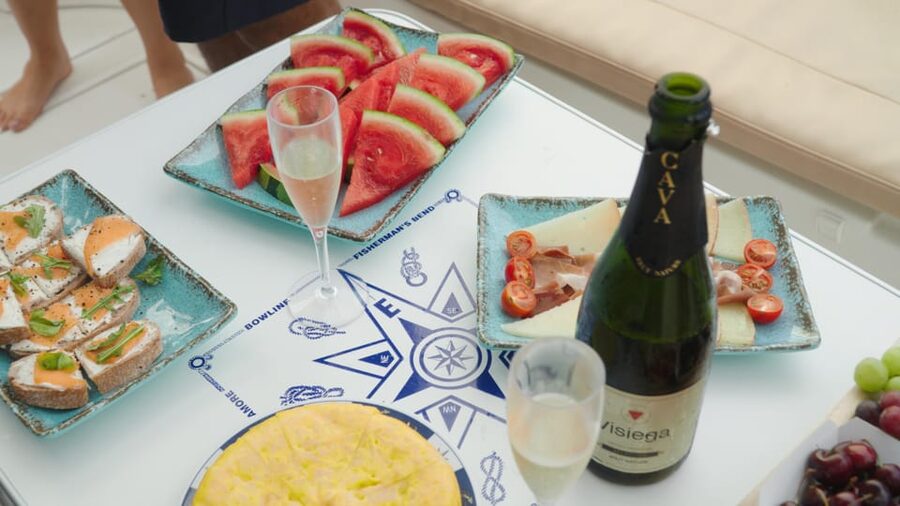 Tenerife: Shared Yacht Cruise with Champagne and Tapas - Dolphin Watching and Marine Life: What You Might See