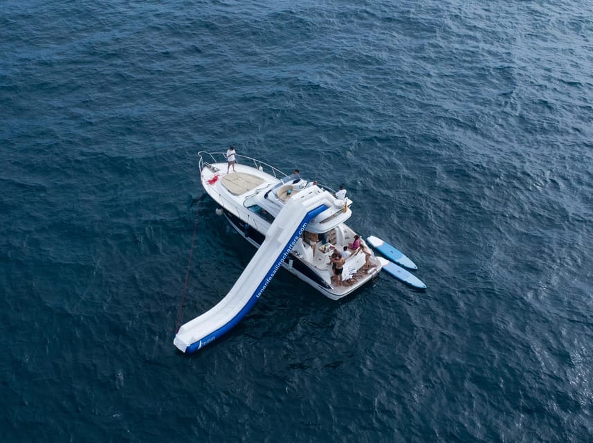 Tenerife: Shared Yacht Cruise with Champagne and Tapas - Puerto Colón: Meeting Point and First-Minute Expectations