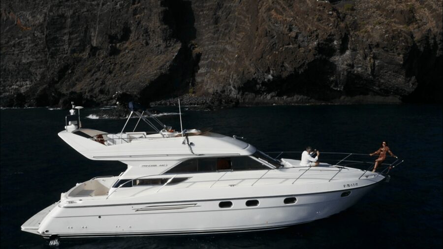 Tenerife: Whales and Snorkeling Tour on a Luxury Yacht - Royal Ocean yacht time: luxury that stays practical
