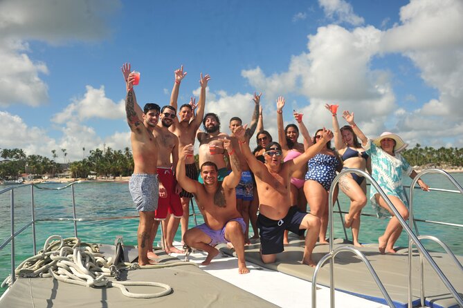 VIP Premium Yacht -Party Boat-Brunch - Reef snorkeling and paddleboards: what the gear and stops mean for you