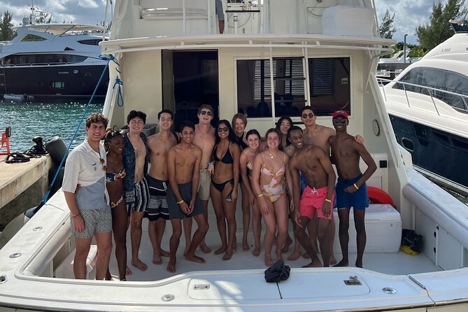 VIP YACHT up to 28 passengers - Isla mujeres snorkel - Why this VIP Isla Mujeres snorkel yacht feels different from the start