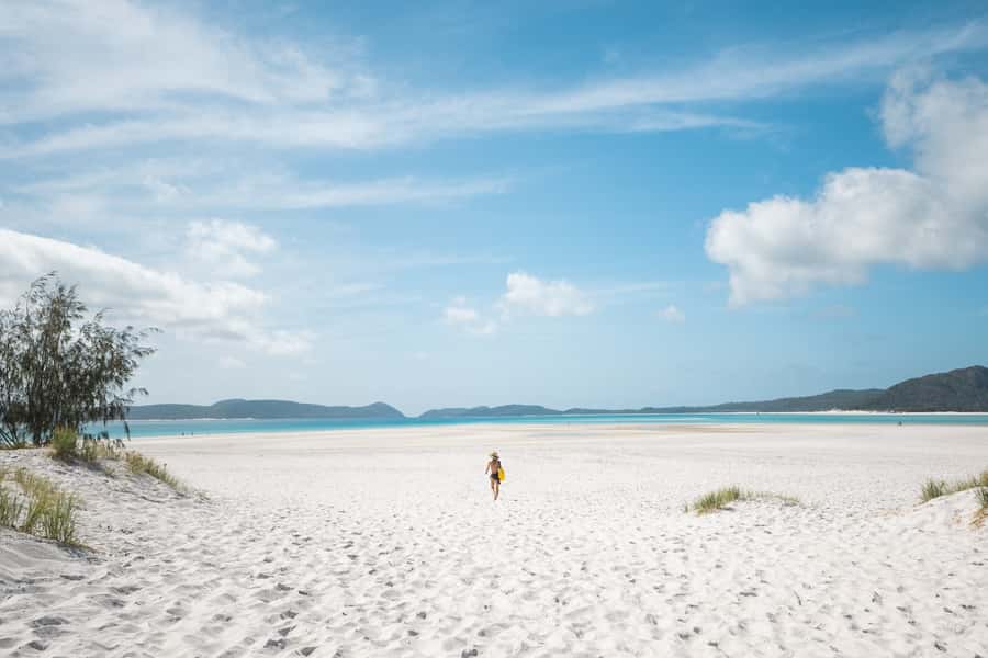Whitsundays: 2-Day, 2-Night Maxi Yacht Sailing Adventure - Day 2: Tongue Bay, Hill Inlet Views, and 3 Hours at Whitehaven Beach