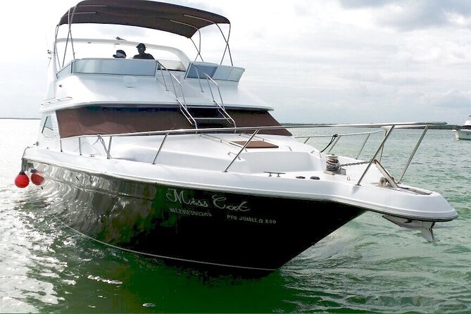 Yacht 48ft Rental in Cancun for up to 15 people - Isla Mujeres and Playa Norte: what you’ll do on the longer charters