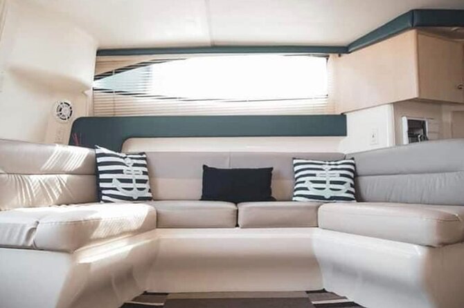 Yacht Carver - Luxury Private Yacht Tour - Cabo San Lucas Beach: your long swim window plus included snacks