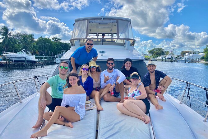 Yacht Charter in Palm Beach with Crew - Who This Yacht Charter Fits Best (And Who Might Skip It)