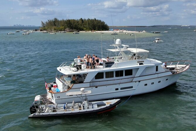 Yacht Charter Madeira beach and Tampa Bay - Getting There: Madeira Beach to Your Yacht Cruise on Tampa Bay