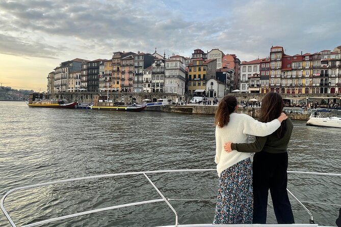 Yacht Cruise Excursion to 6 Bridges on the Douro - Major Porto and Gaia landmarks you’ll spot along the banks