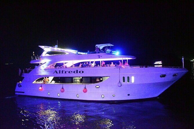 Yacht Cruise with Dinner & Oriental Show - On-Board Party: DJ, Live Band, Belly Dancer, Slow Dance