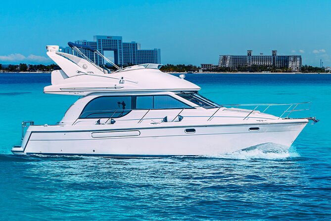 Yacht Meridian 40FT Best Private Rental in Cancun - Getting there in Cancun: the marina meet point and how to avoid friction