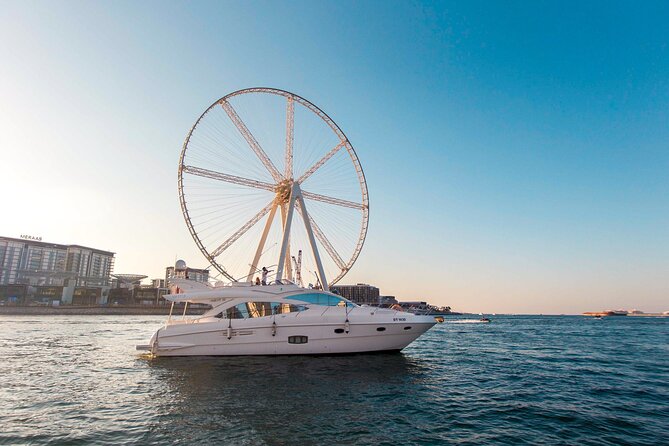 Yacht Trip Dubai : Book 56 ft Premium Yacht up to 21 people - A private 56-foot yacht from Dubai Marina is the shortcut to better views