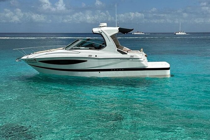 Yacht with visit to heaven cie service snorkell included - Heaven marine sanctuary: shallow clarity and possible manta-ray sightings