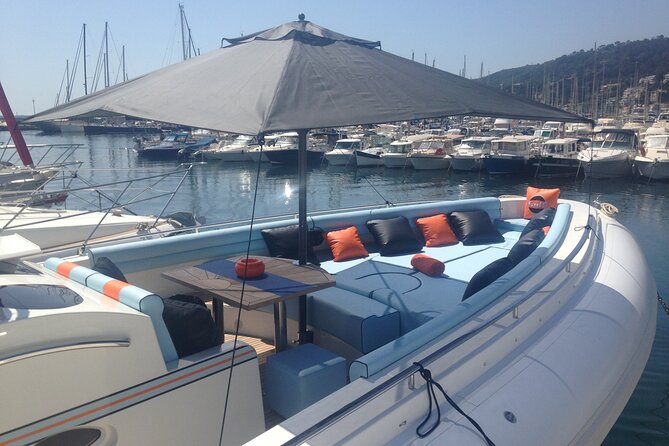 Yacht YES DARLING - Private Boat St Martin, St Barth & Anguilla - The crew, food, and drinks: where the reviews pull their weight