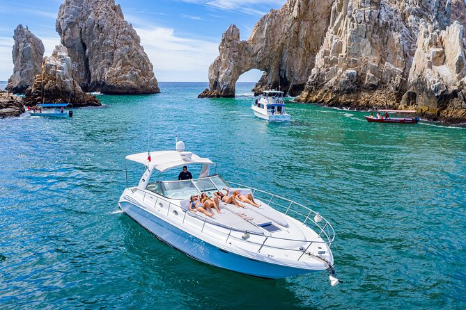 Your Own Private Luxury Yacht Experience in Cabo San Lucas - The crew: expert handling with a personal touch